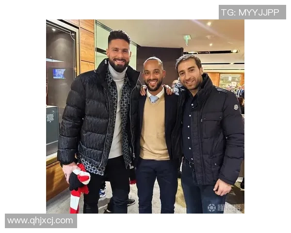 足球明星合影立牌展现传奇瞬间球场荣耀与激情的完美结合